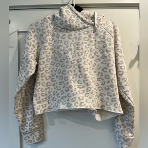 EUC Animal Print Cropped Hoodie from Abercrombie & Fitch
